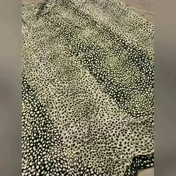 Karavan Mixed Animal Print Skirt Size Medium - Picture 3 of 6